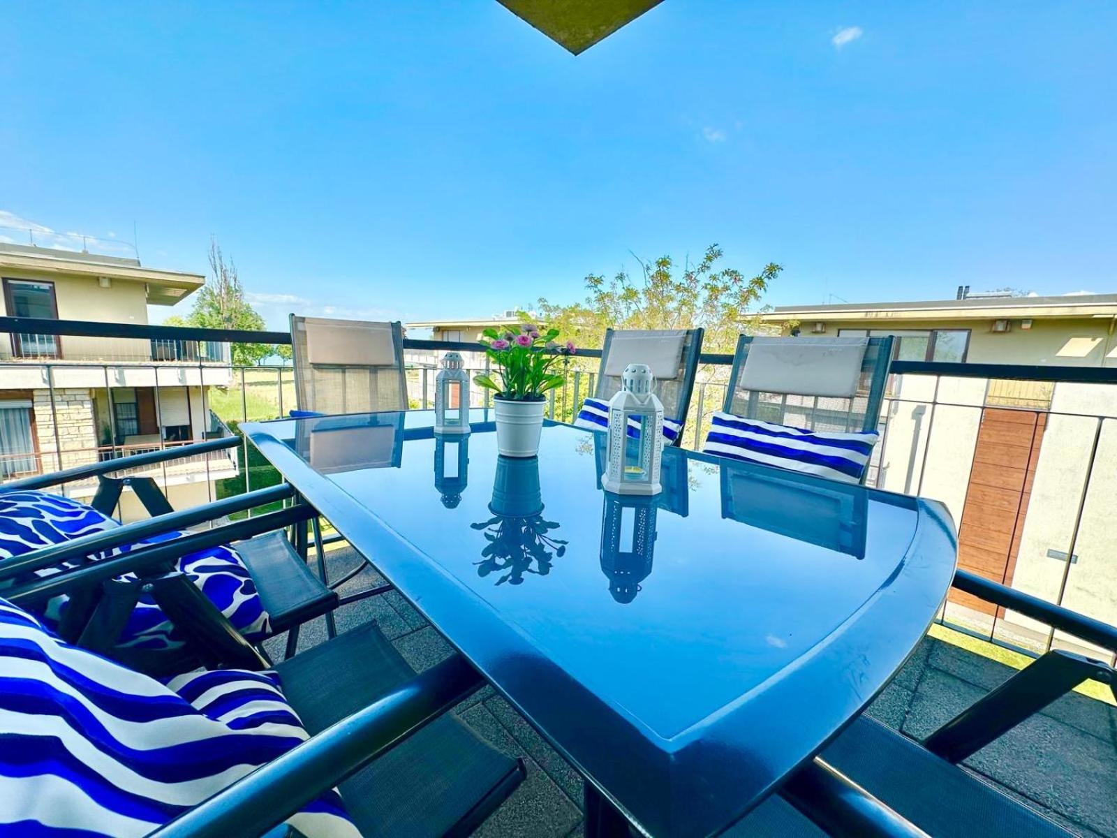 Zamardi Design Apartment Luaran gambar