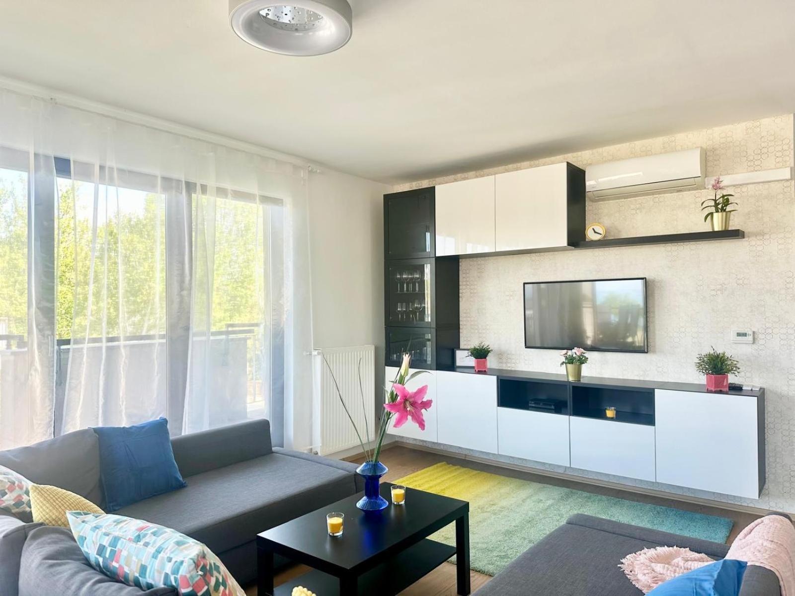 Zamardi Design Apartment Luaran gambar